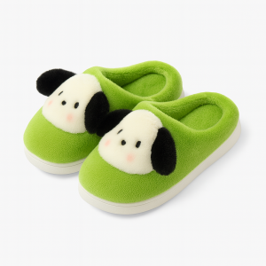 chausson en peluche avec petit chien