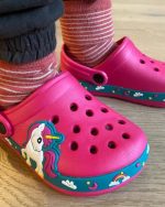 chaussons enfant licorne dino style croc