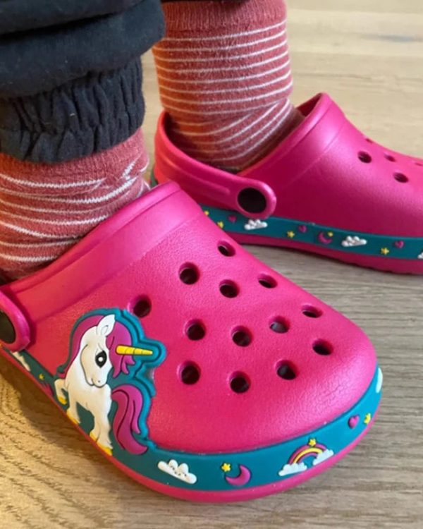 chaussons enfant licorne dino style croc