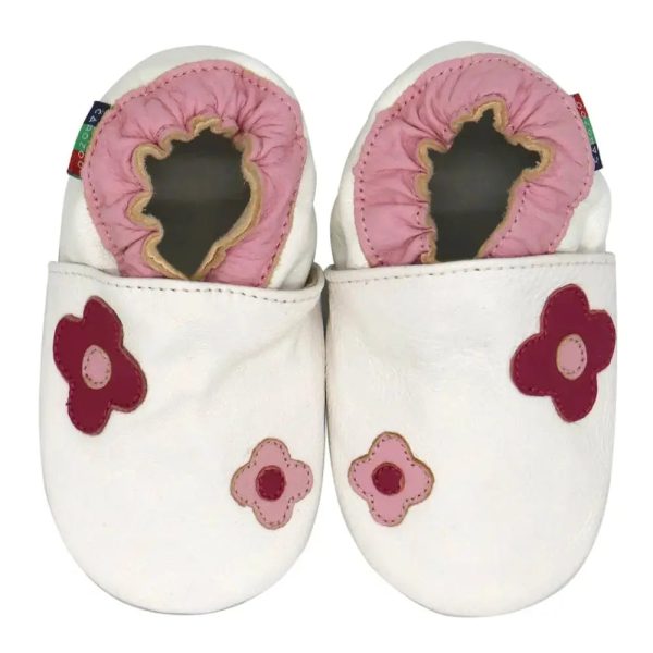 chaussons bébé en cuir fleurs roses