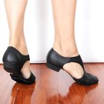 chaussure de danse en cuir