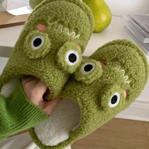chaussons grenouille verte amusants en peluche