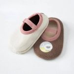 chaussons bébé fermés mouton