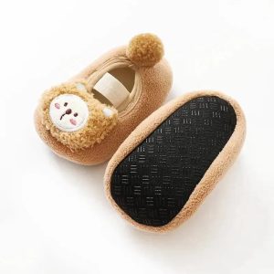 chaussons bébé fermés motif ours