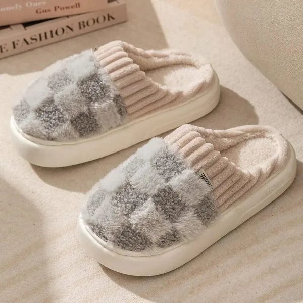 chaussons mules fourrure damier gris confort