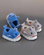 chaussons enfant requin