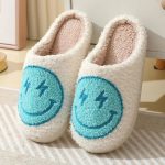 chaussons emoji smiley éclair bleu