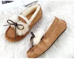 chaussons dorés mocassins femme