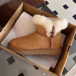 chaussons femme bottillons fourrés suédine