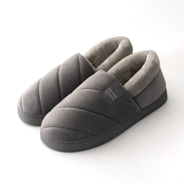 Chaussons chauds luxueux gris élégants