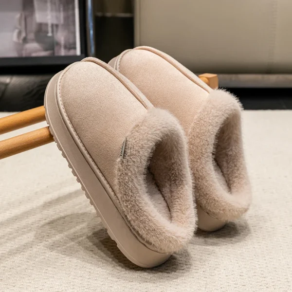 Chaussons cuir beige