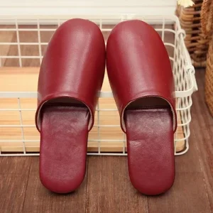 chaussons cuir luxe homme bordeaux raffiné