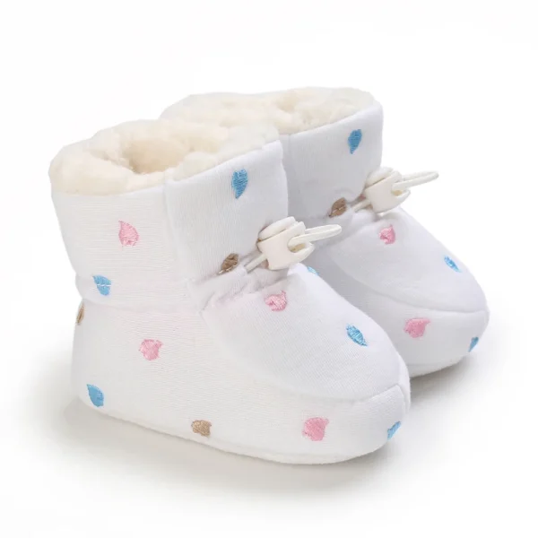 chaussons bébé en laine douce cocooning