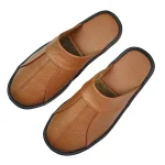 chaussons en cuir noir pour hommes
