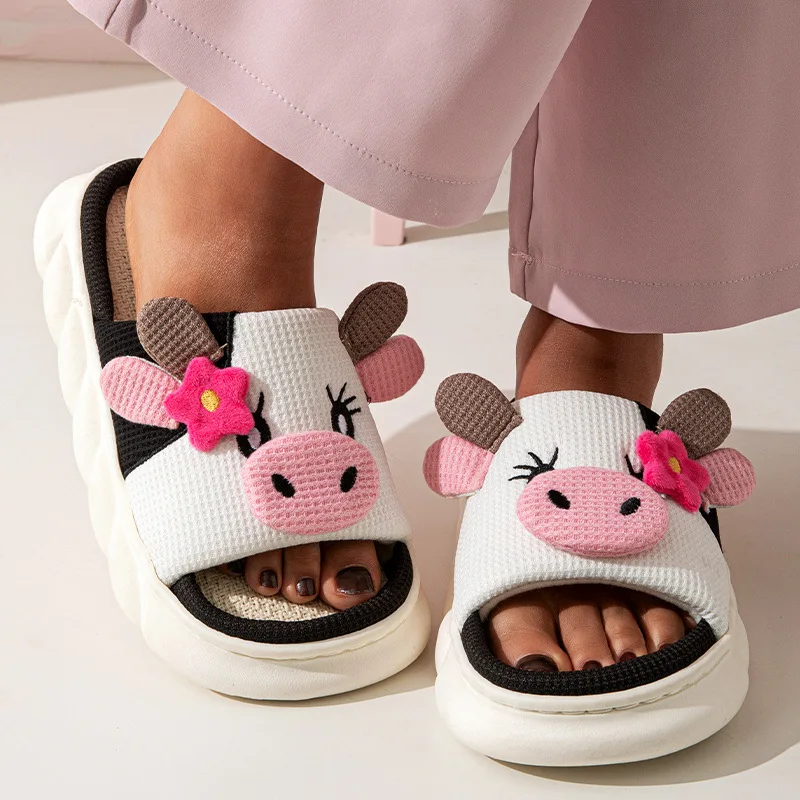 Chaussons fantaisie vache blanche maison – Image 2