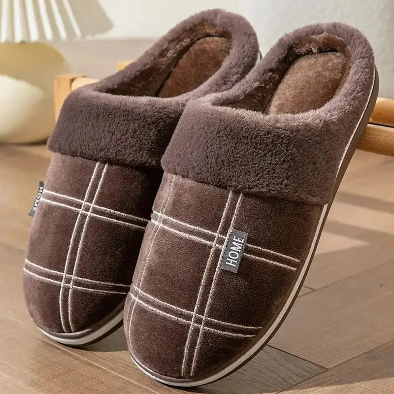 Chaussons respirants homme couleur marron