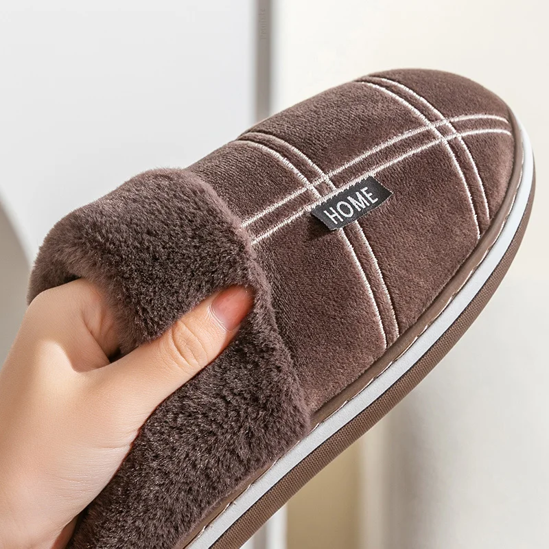 Chaussons marron pour homme confortables