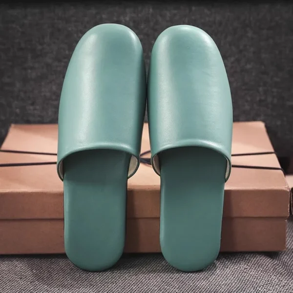 chaussons cuir mouton retourné homme verts