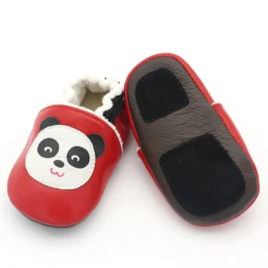 Chaussons bébé panda lumineux en cuir doux