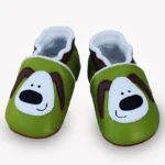 chausson chien noir et vert