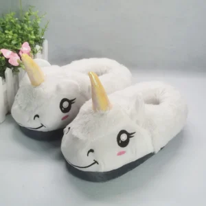 Chaussons Licorne Femme avec cornes
