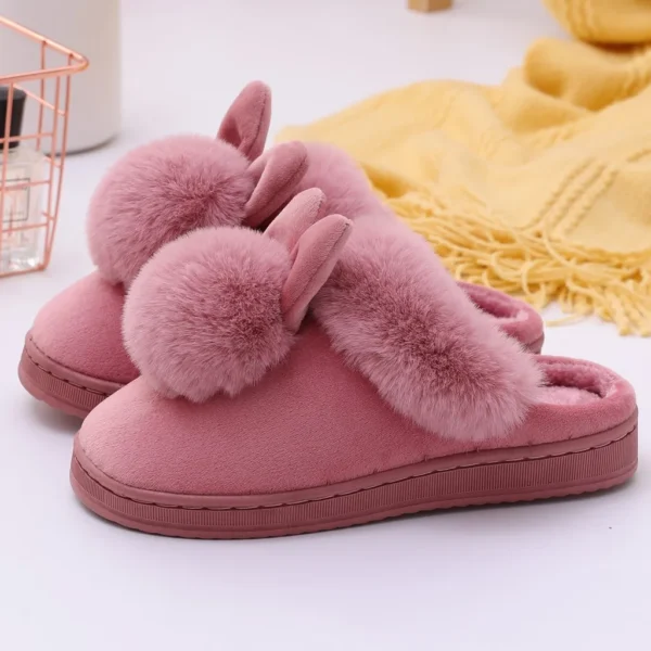 Chaussons Lapin fourrés avec pompon pour l'hiver