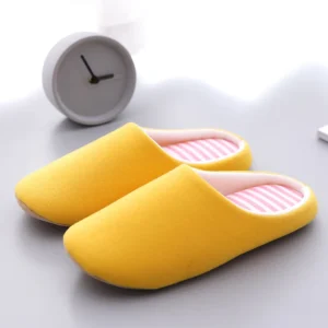 chaussons japonais jaune
