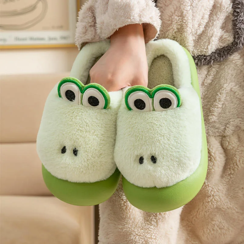 Chaussons douillets en forme de grenouille pour la maison