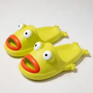 Chaussons grenouille confort maison vert clair en tissu doux