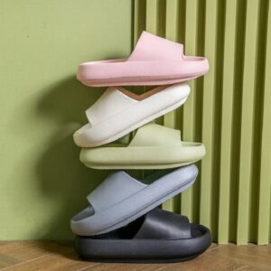 chausson plastique couple