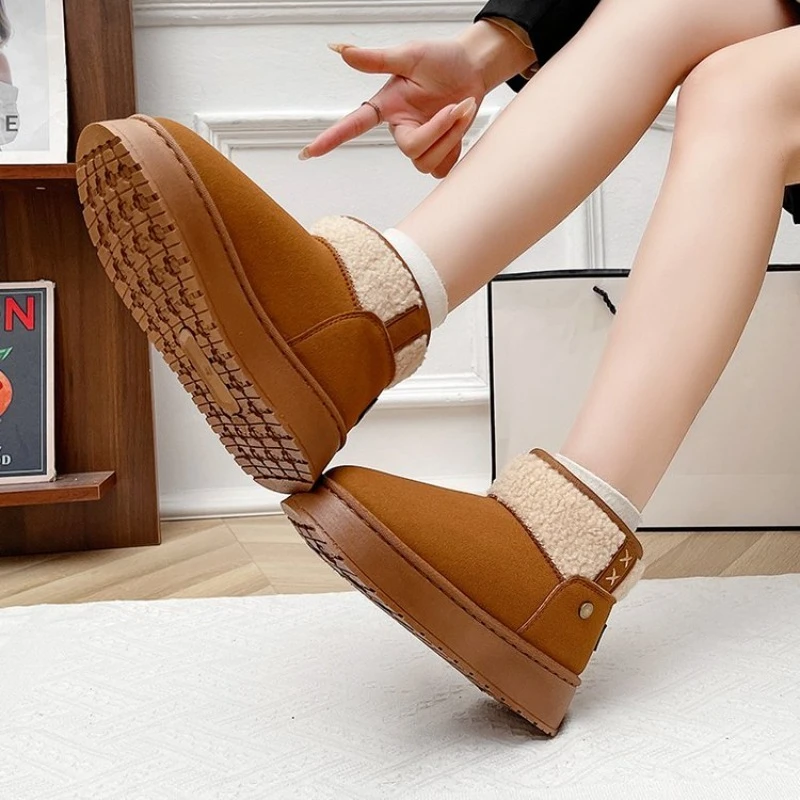 Bottines chaussons femme tricot cosy couleur marron