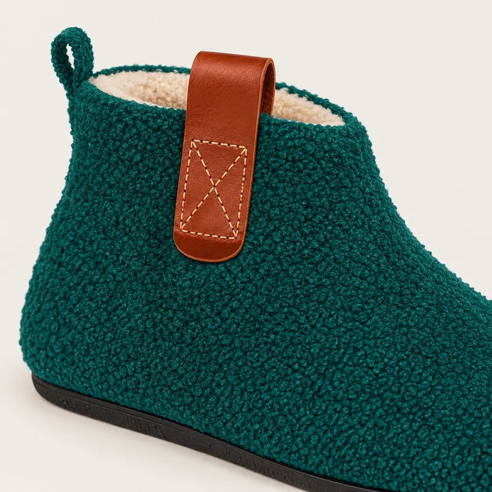 Chaussons-montants-homme-verts-texture-languette